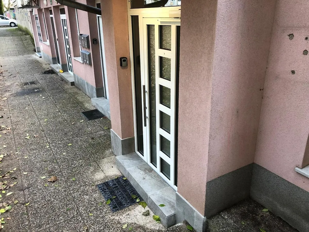 Modern Center Studio Under The Castle II Free Parking Apartment Ljubljana