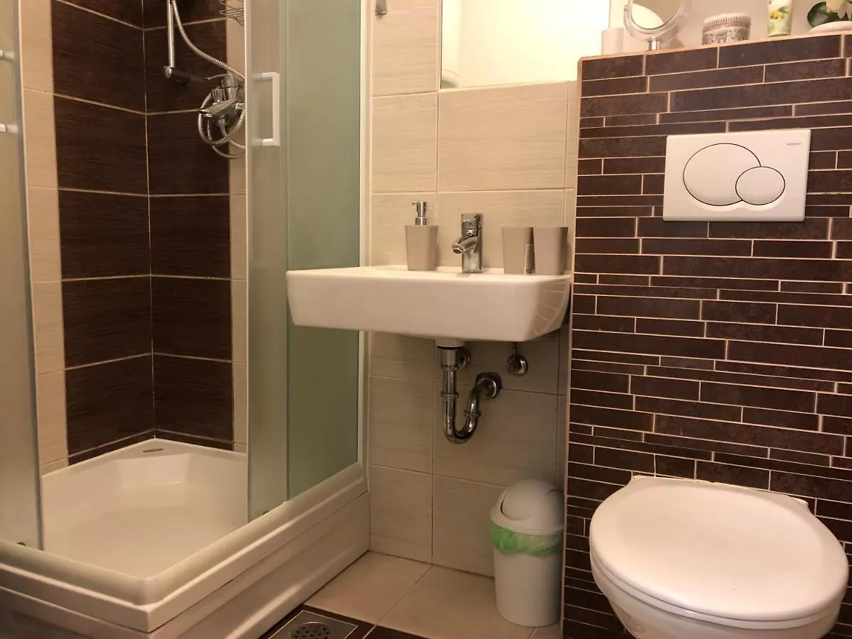 Modern Center Studio Under The Castle II Free Parking Apartment Ljubljana